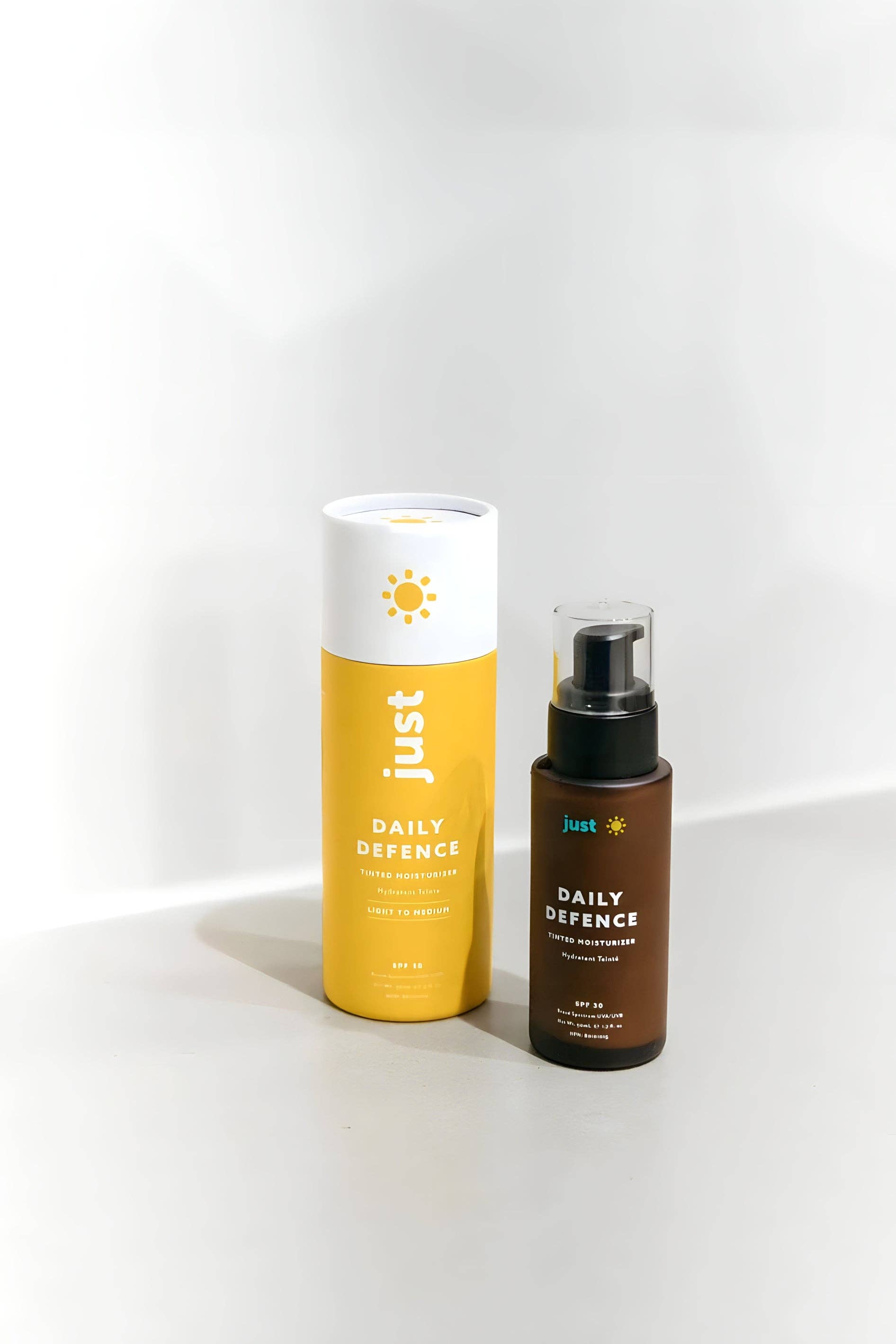 Daily Defence Tinted SPF30